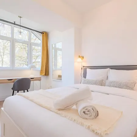 Charming Through-apartment Renovated And Equipped! ماركب-ان-باروئيل